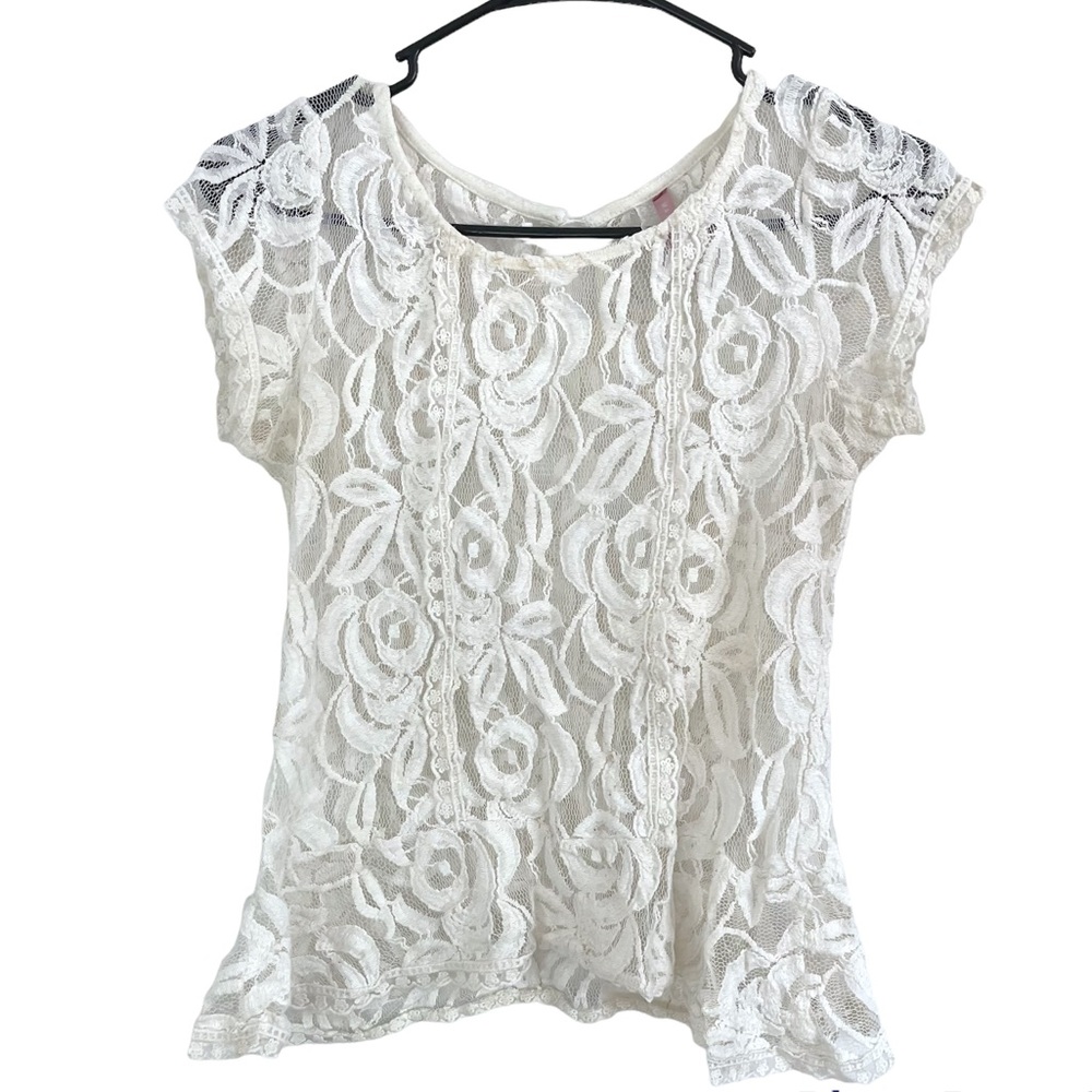 Small White Floral Lace Woman’s Blouse